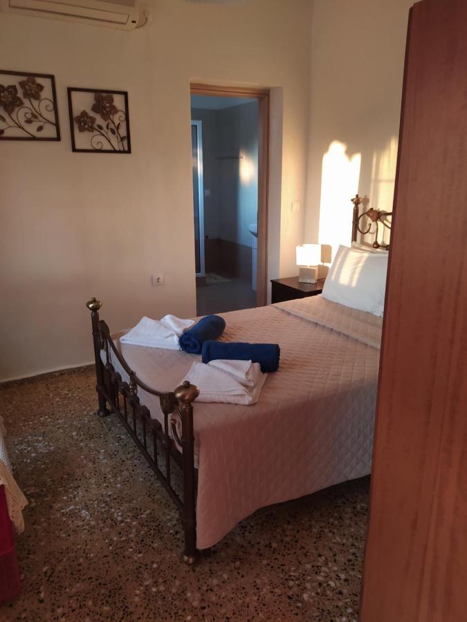 Captain'S House Longos  Bagian luar foto