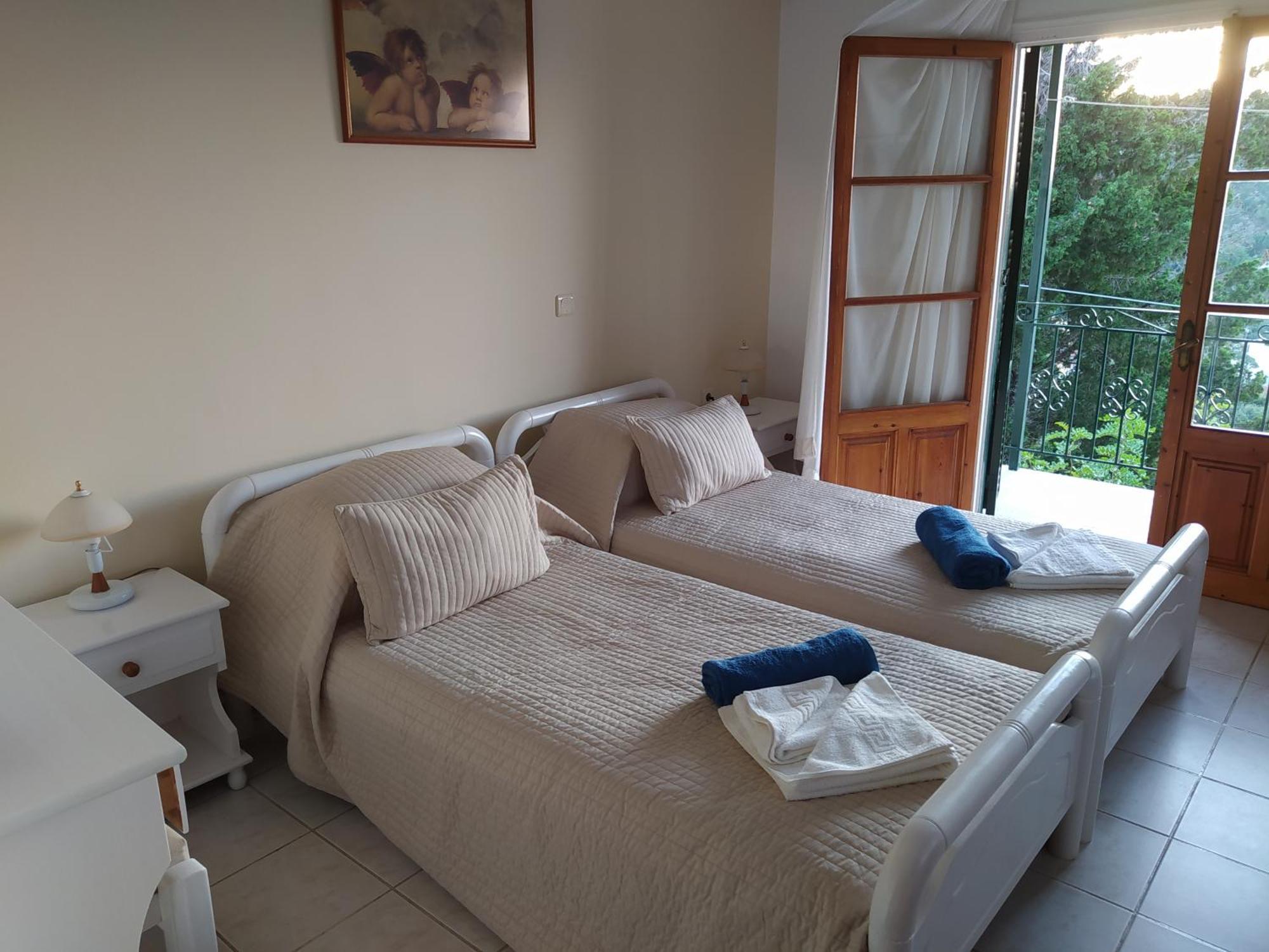 Captain'S House Longos  Bagian luar foto